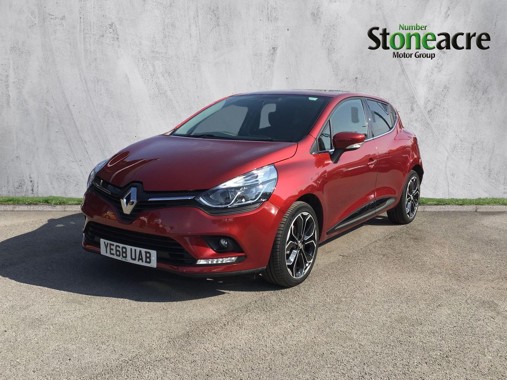 Used Renault Clio 1.5 dCi 90 Iconic 5dr (YE68UAB) Stoneacre